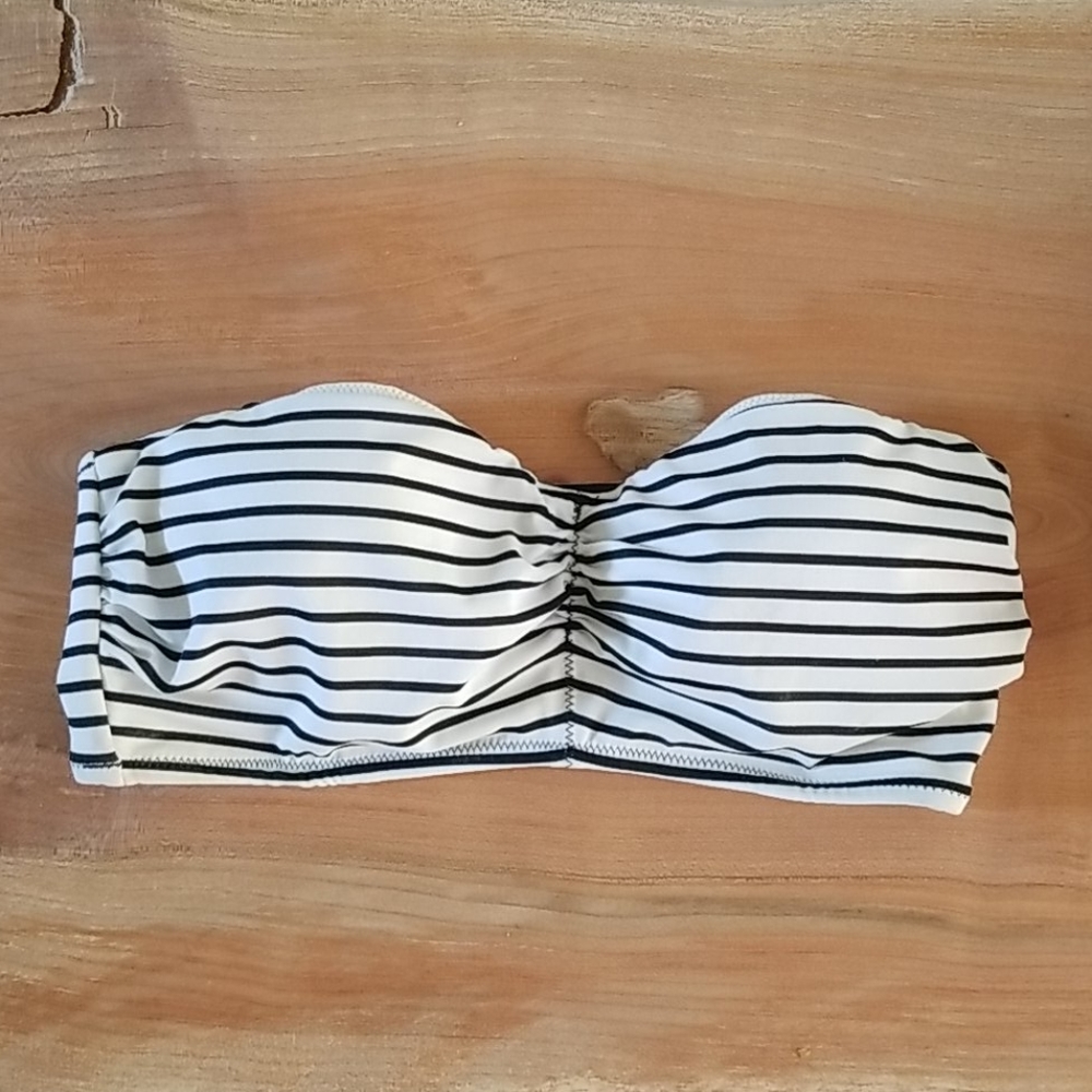 💖 VS striped bandeau bikini top size 32B 💖